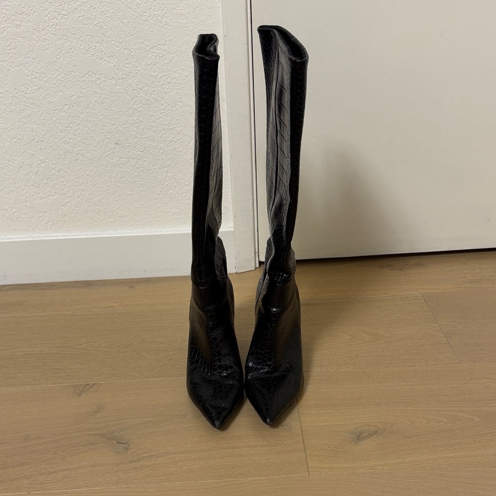 Mango Black Croc-Embossed Heeled Boots